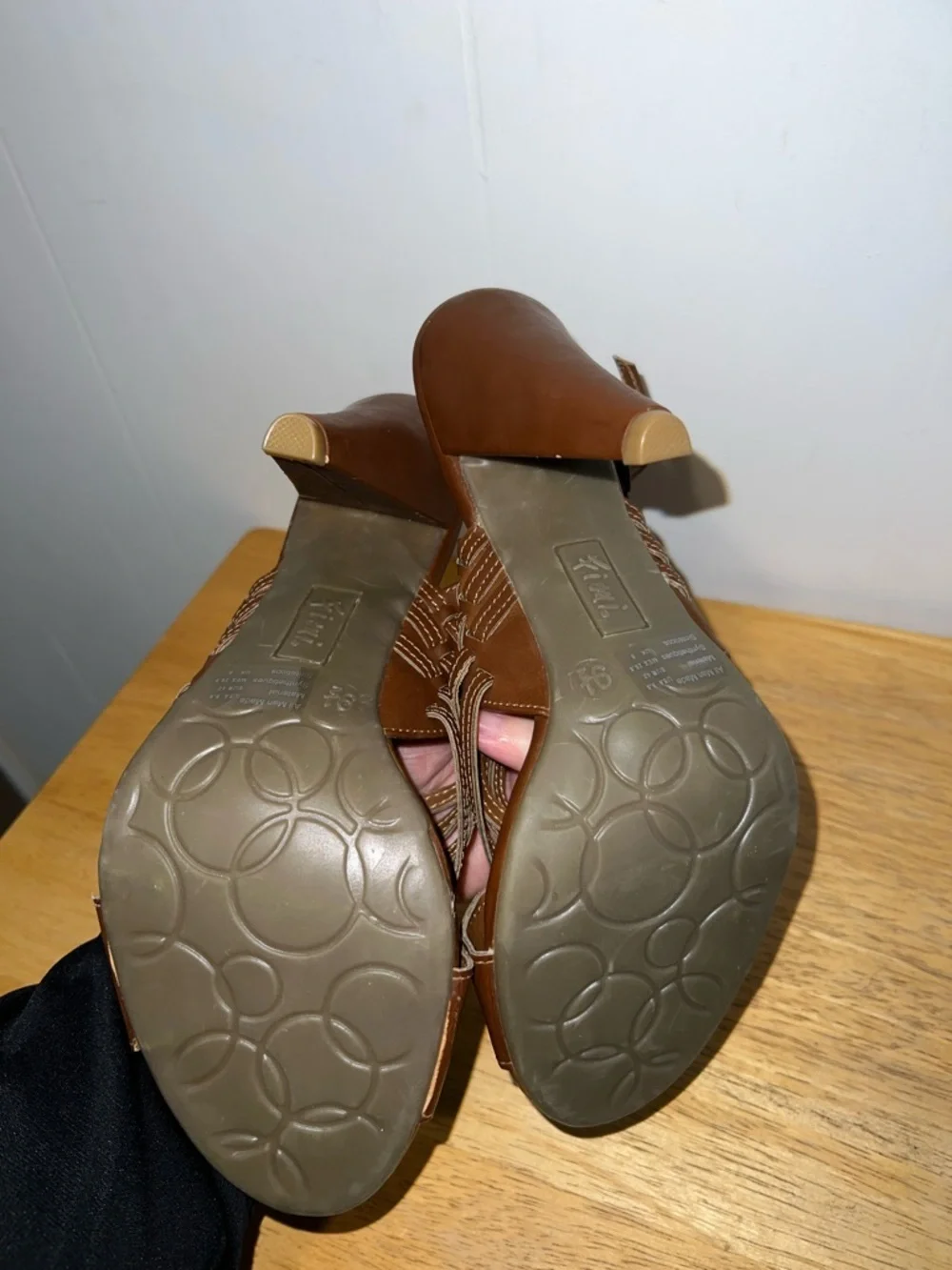 FIONI Clothing Brown Woven Slingback Heels